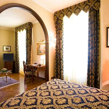 Vittoria Hotel 4*