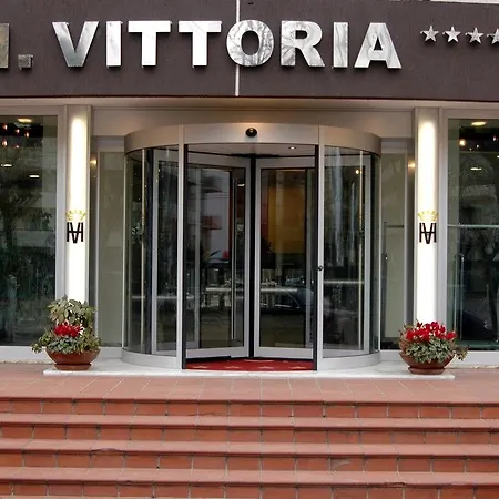 Vittoria 酒店 4*