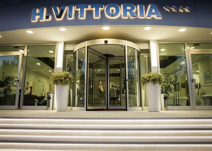 Отель Vittoria