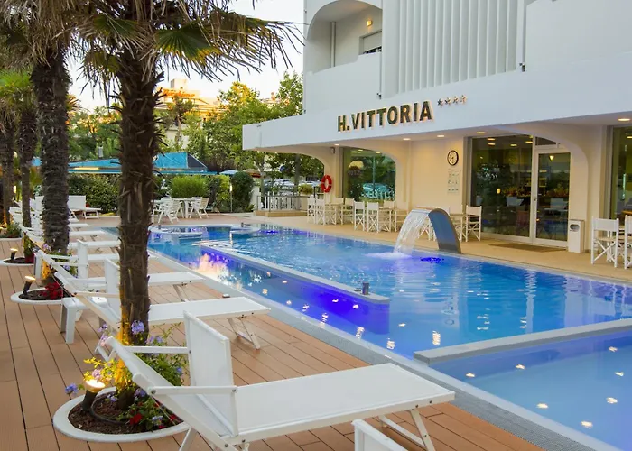 Vittoria 4* Риччоне