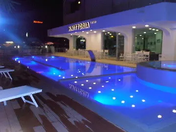 호텔 Vittoria 리치오네